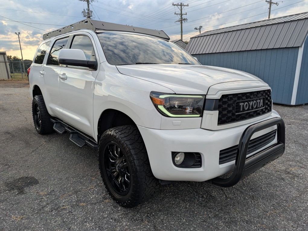 2016 Toyota Sequoia SR5 4x4