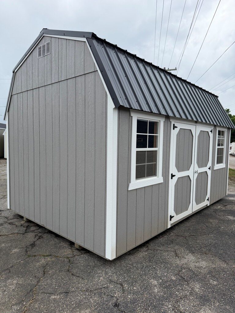 16'x10' Lofted Barn